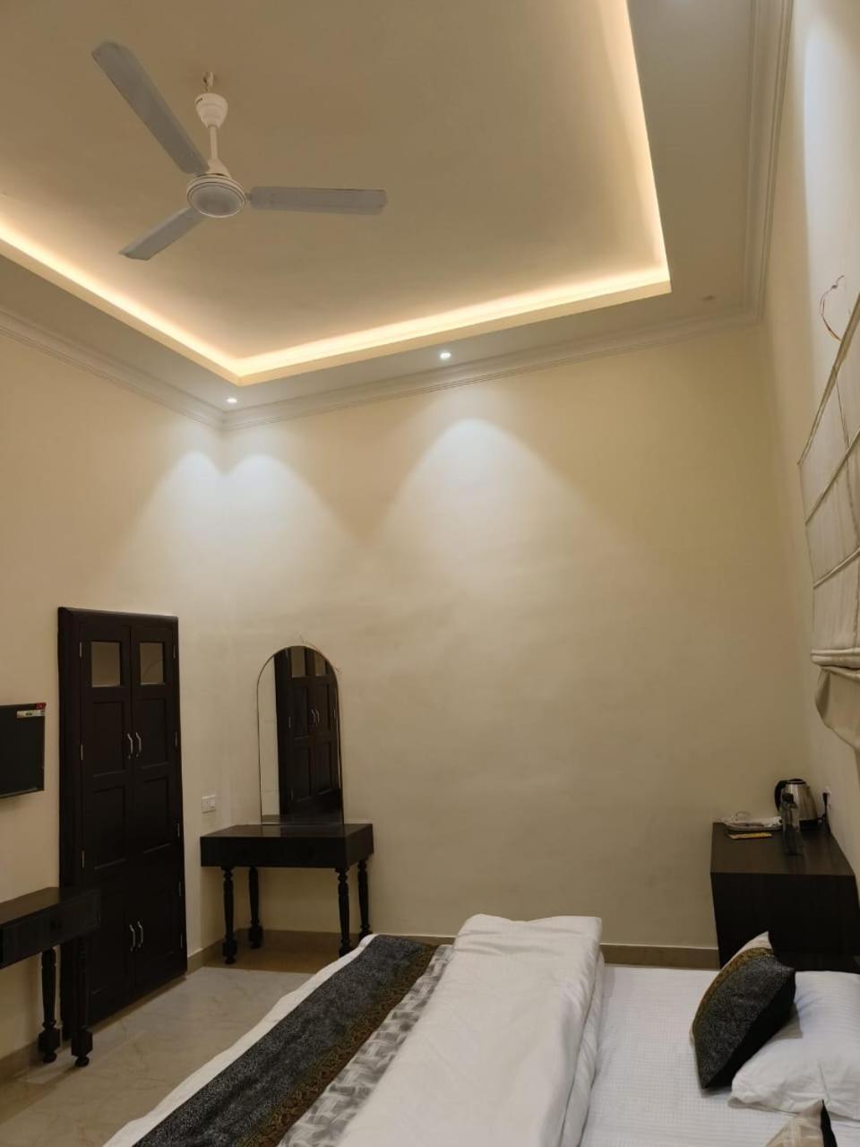 Heritage Haveli ורנאסי מראה חיצוני תמונה